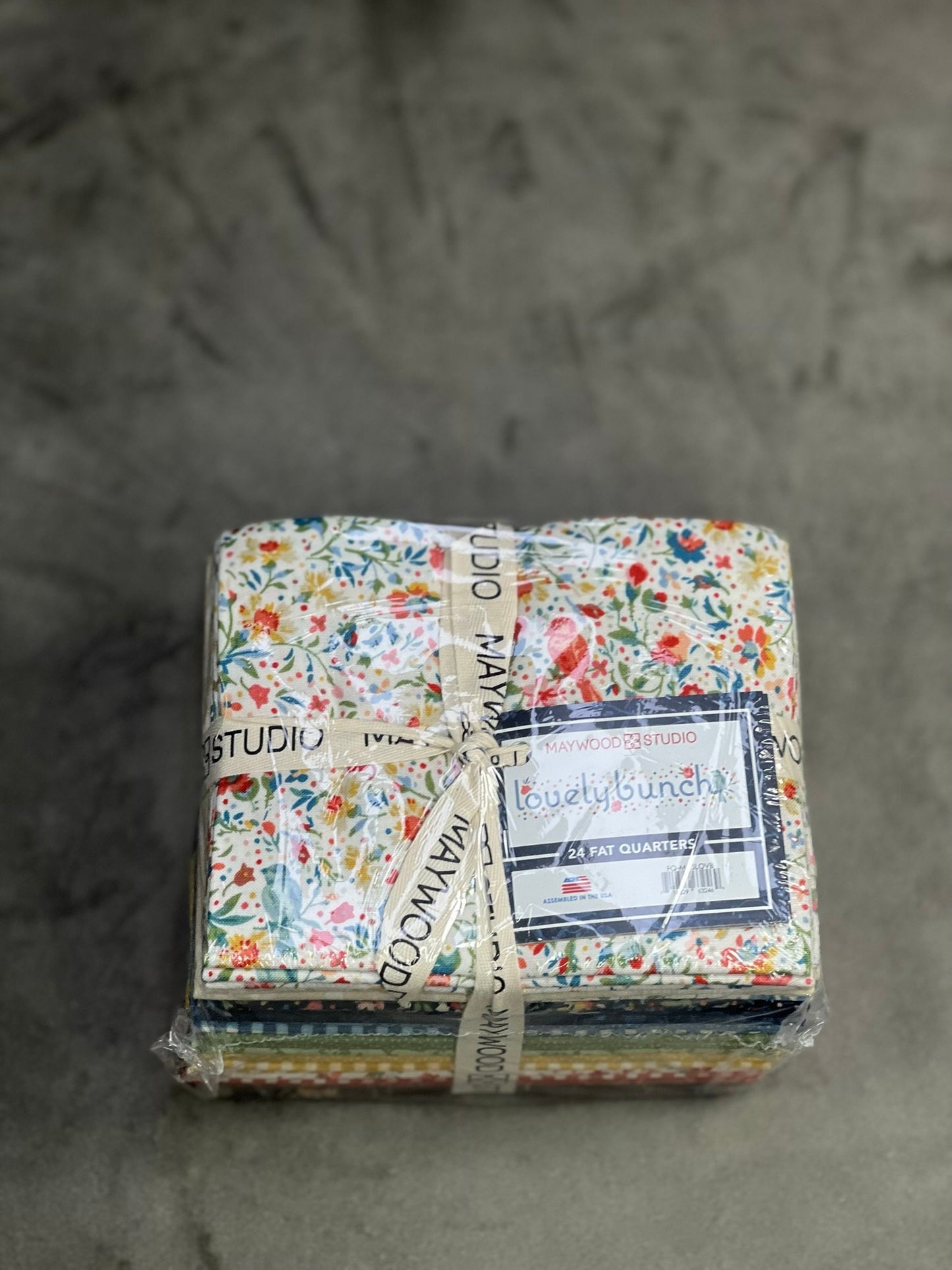 Maywood Studio- "Lovely Bunch" Fat Quarter Bundle