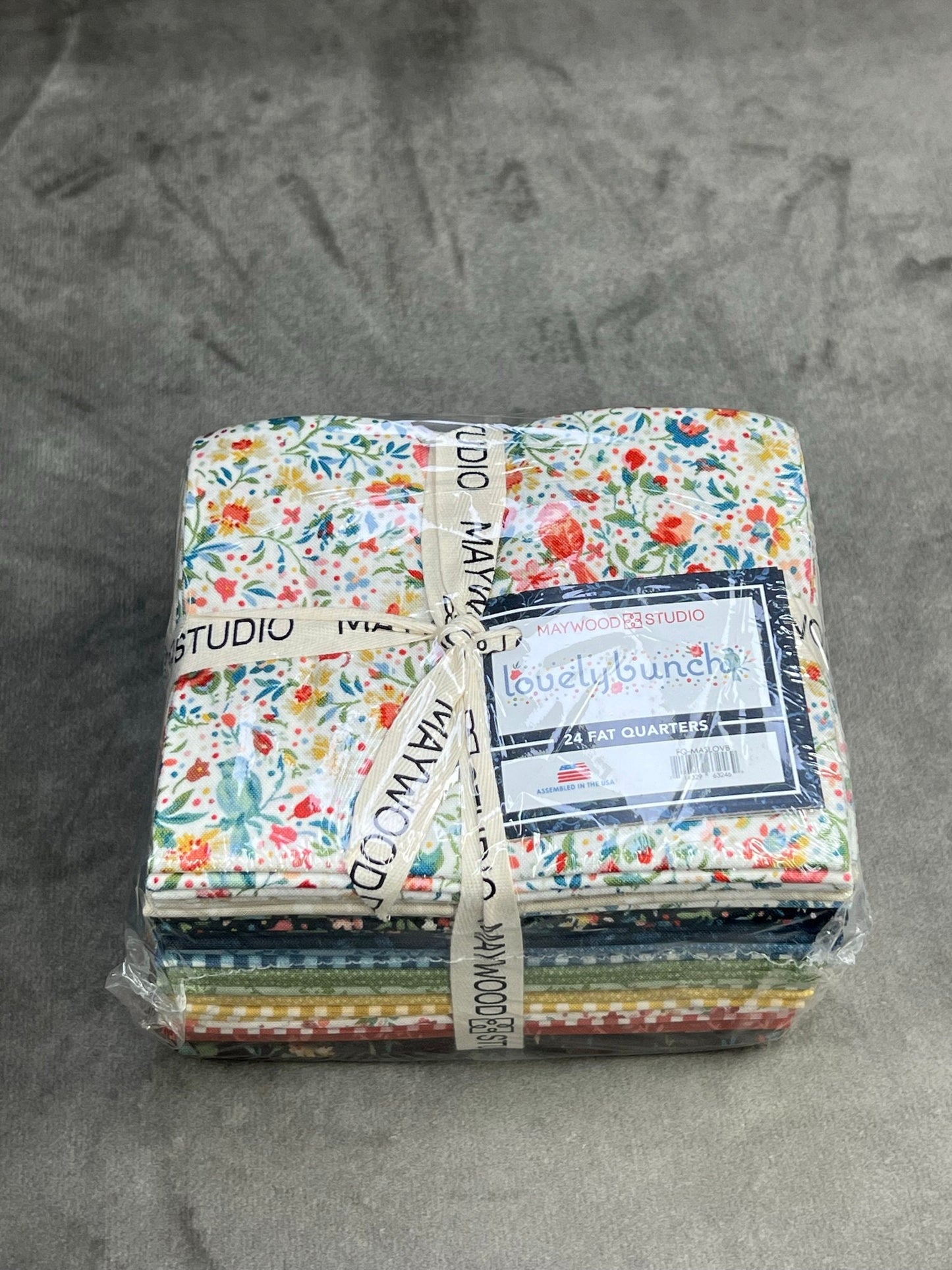 Maywood Studio- "Lovely Bunch" Fat Quarter Bundle