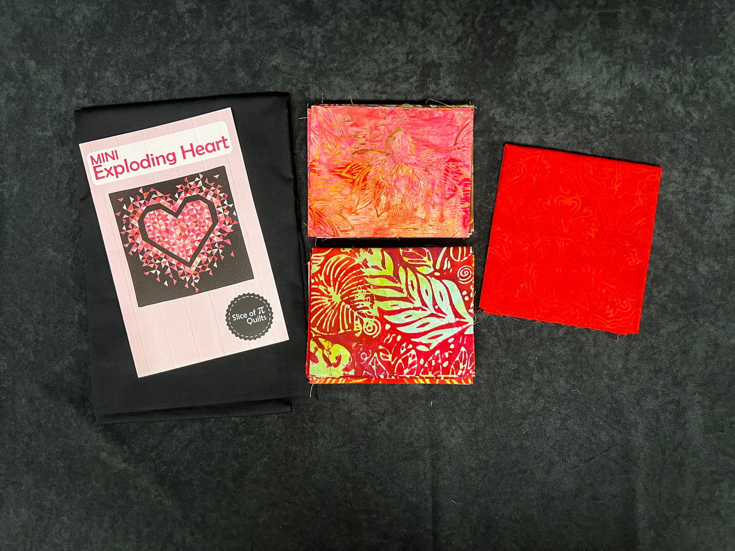 Mini Exploding Heart KIT - Riley Blake Tjaps - Red and Pink